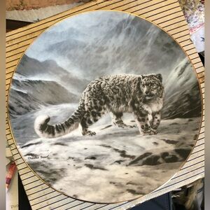 Snow Leopard Decorative Plate 1991 Fleeting Encounter